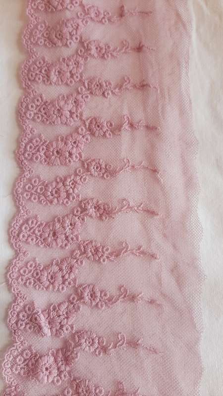 Wide netting vintage lace trim  - dusky pink-   price is per metre -