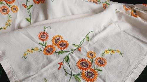 Lovely, linen tablecloth, with flower hand embroidery 76 x 76 cm