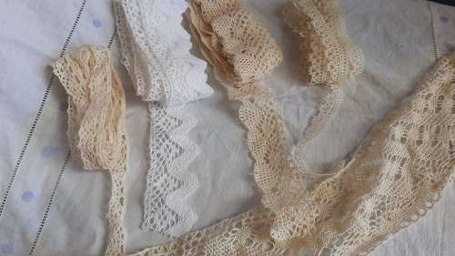 Cotton lace remanants  - cream and white - about 10m in total
