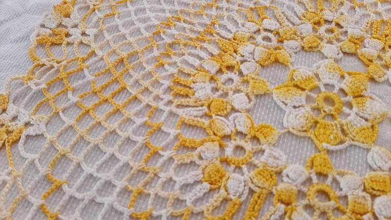 Large yellow and white crochet doily doilie 45 cm