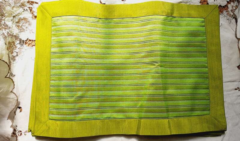 Set including silk runner, 6 place mats and 6 napkins - Cambodia - unused, as new