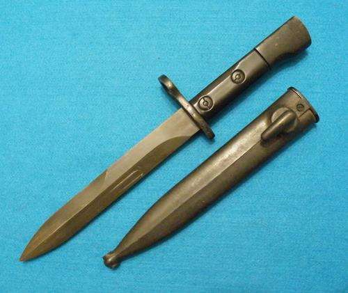Bayonet for the Uzi sub machine gun