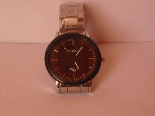 Men's Watch - Knuode K885 Round Fashion Analog  with battery (Black on Silwer)