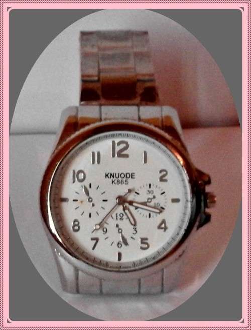 Women's Watch - Knuode K865 Round Fashion with battery (White on Silwer)
