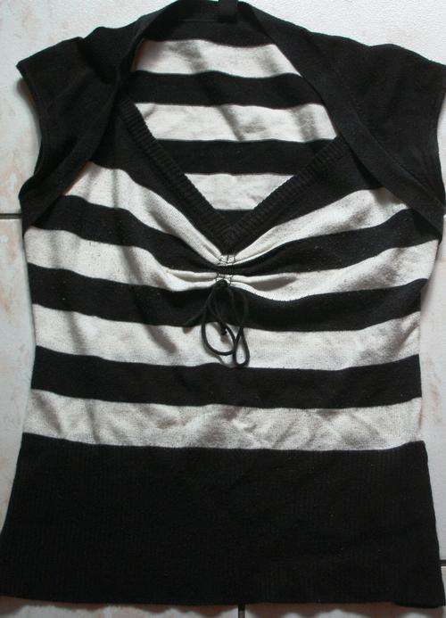 Striped sleeveless knitwear top - Large - price reduced