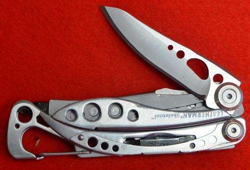 Leatherman Skeletool Fishing Camping 4X4