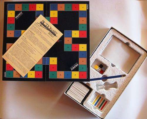 Pictionary Board Game - Afrikaans Edition