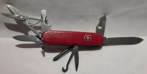 Swiss Army Knife Super Tinker Victorinox Outdoor 4 x 4 all pupose Tool