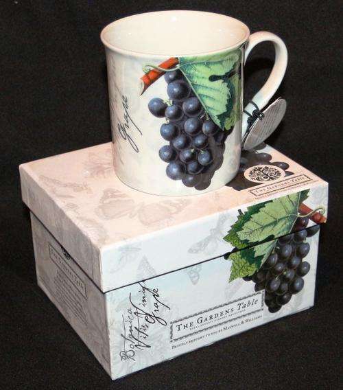 The Garden Table - Mug in box