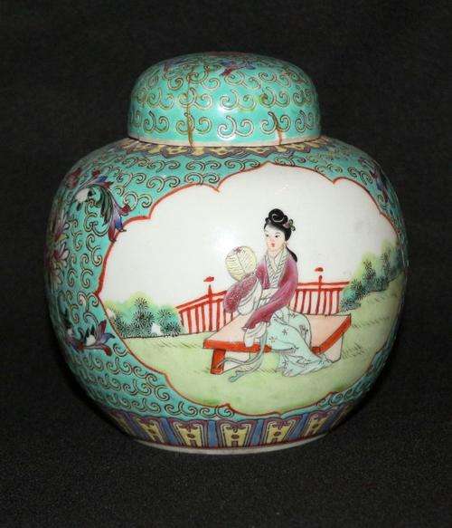 ORIENTAL GINGER JAR. BOTTOM STAMPED: ROYAL INTEROCEAN LINES.