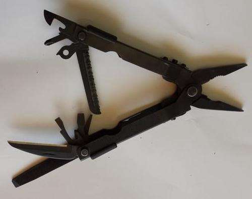 Gerber Needlenose Multi-Plier 600 Basic Multi-Tool, Black