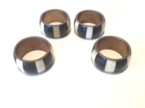 4 X Napkin Rings - vintage