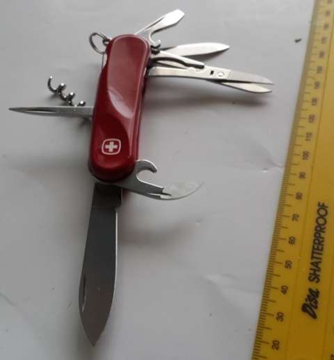 Swiss Army Knife .Wenger Delemont - Evo 14 Scales