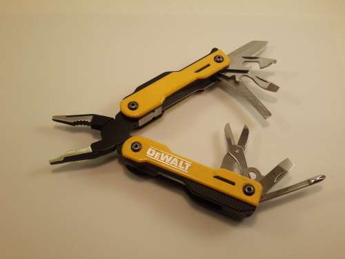 Dewalt Multi Tool,  Made In USA MT16 Multi-Tool