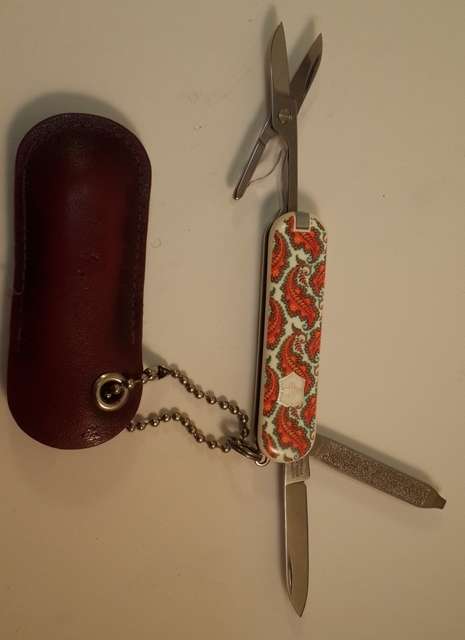 Swiss Army Victorinox Classic SD Tula Pink Swiss Army Knife