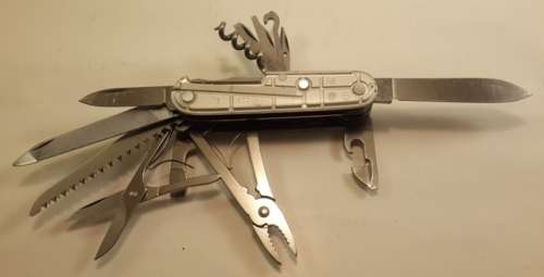 Victorinox - Handyman- Swiss Army Knife Translucent Scales