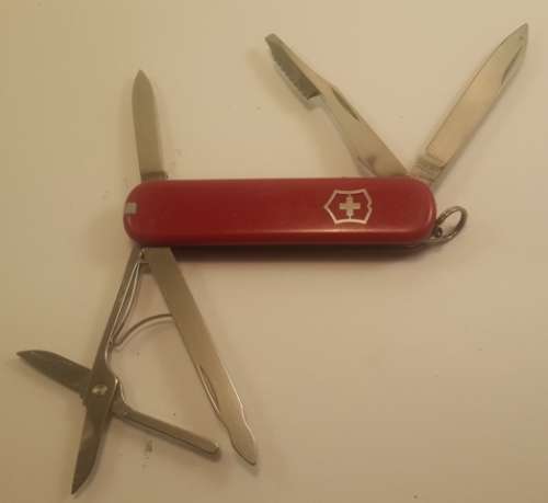 Victorinox Swiss Army Knife - Executive 74mm   Handy Pocket Tool