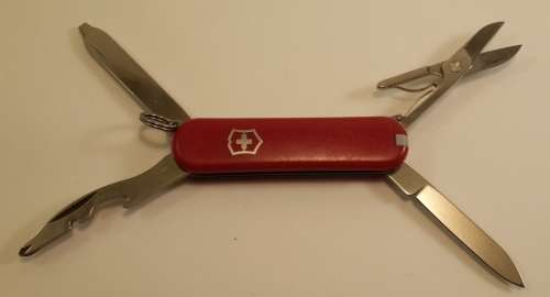Victorinox Swiss Army Knife - Rambler   Handy Pocket Tool
