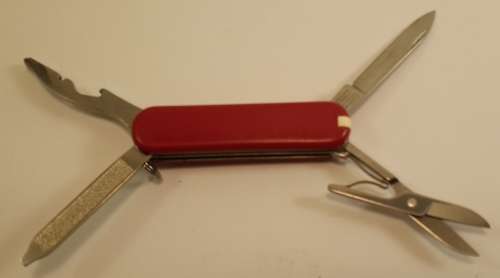 Victorinox Swiss Army Knife - Rambler   Handy Pocket Tool