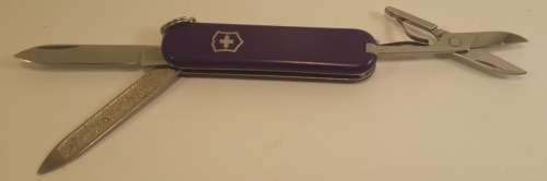 Victorinox Swiss Army Knife - Classic Purple scales