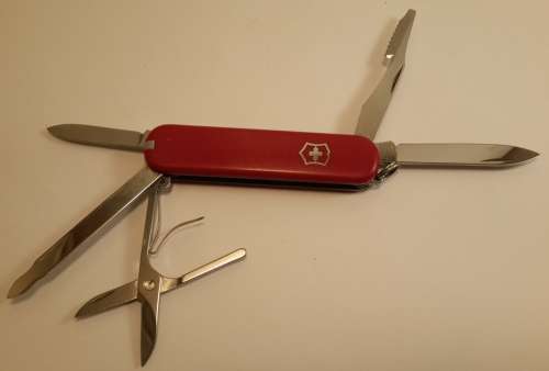Victorinox Swiss Army Knife - Executive 74mm   Handy Pocket Tool