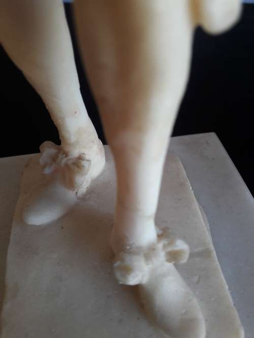 Statue, David, +/- 30cm tall, Has been Repaired on the legs