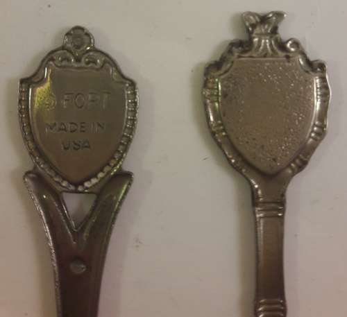 Vintage Set 2 tea spoons USA