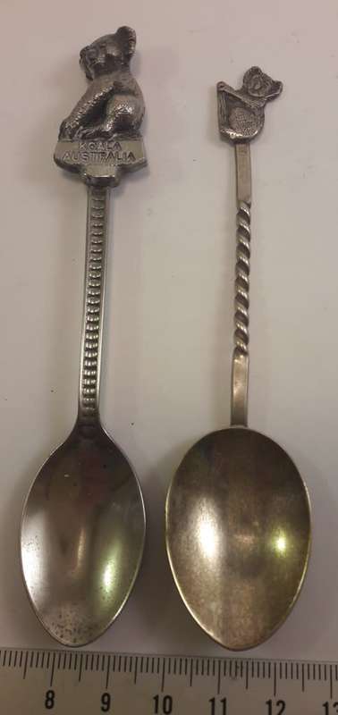 Vintage Set 2 tea spoons Australia