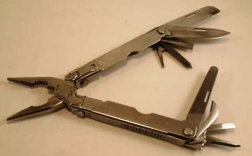 SOG Paratool Multitool (made in the USA)