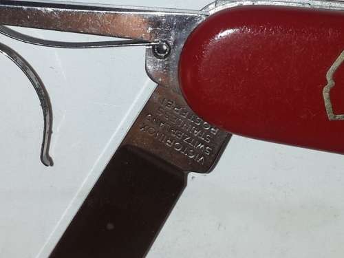 Victorinox Victoria vintage Swiss Army Knife -84mm Golfer small golfer tool Discontinued Red Scales