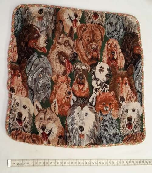 Cushion Cover 40 x 40 Machine Woven Tapestry with Dogs Motiv