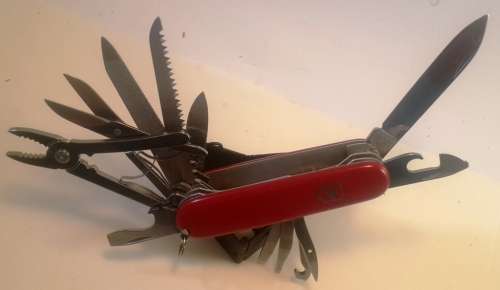 Victorinox - Handyman Swiss Army Knife with Red Scales