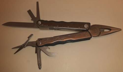 Leatherman Fuse Multitool Discontinued Good Condition