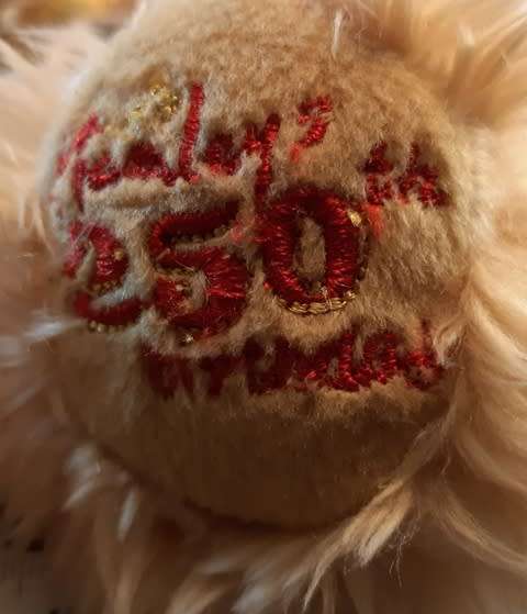 Teddy Bear from London  British Guard 250 Birthday H35 cm
