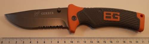 GERBER  folding Pocket Knife with Blade Lock Bear Grylls