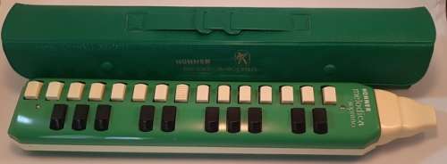 Hohner  Melodica Soprano Made in Germany in Holder