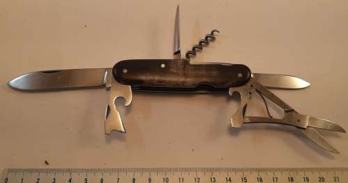 Vintage Le Thiers Florinox made in France Stag Horn Scales Rare with grooved cork screw