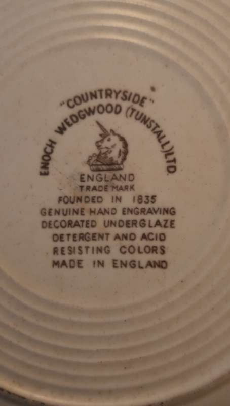 Countryside Enoch Wedgewood Tunstall Ltd England 21 cm Brown on White plate