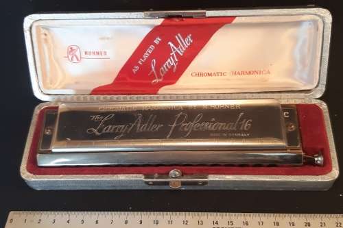 Hohner Larry Adler Chromatic Harmonica Professional 16 Key of C