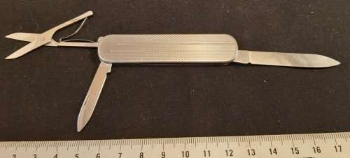 Victorinox Swiss Army Knife - Windsor is a 74mm Swiss Army Knife Vintage