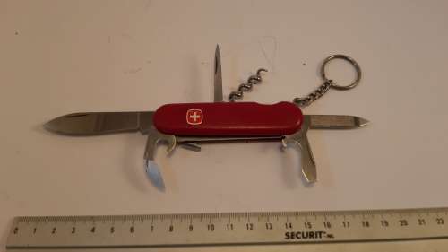 Swiss Army Knife Wenger - Back Packer -With main blade Lock