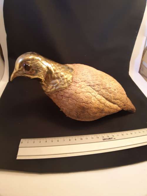 Dove carved stone  ? with Brass head and Claws Hight 13.5 cm length 26.5