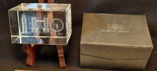 Paper Weight Crystal Laser cut Big Ben Tower of London Eye in Box