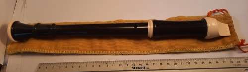 Vintage Aulos Allios s Recorder With original Yellow case No 205 E Made in Japan