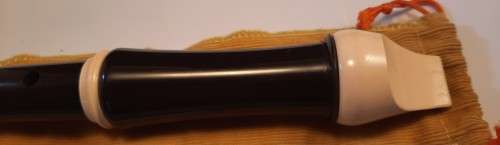 Vintage Aulos Allios s Recorder With original Yellow case No 205 E Made in Japan