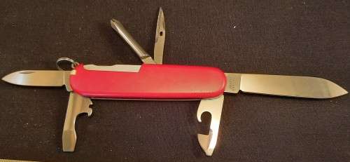 Victorinox Tinker Swiss Army Knife Red   Scales