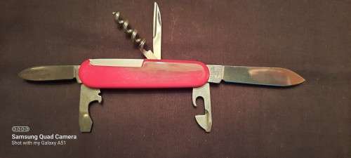 Swiss Army knife Victorinox Sportsman Red Scales