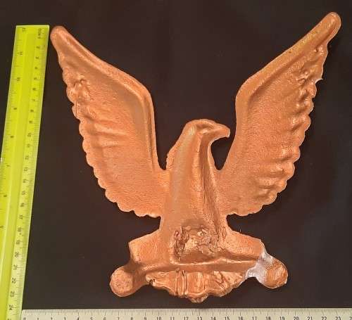 Cast Iron Eagle mural as per pictures weight 1.2 kg