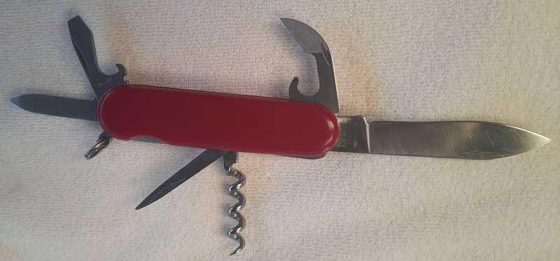 Swiss Army Knife Wenger - Commander Discontinue collectable no wenger logo on scale