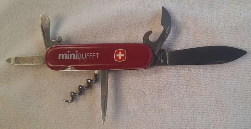 Swiss Army Knife Wenger - Commander Discontinued collectable Mini Buffet logo on scale